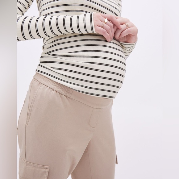 THYME MATERNITY
 Long Sleeve top - Picture 5 of 6
